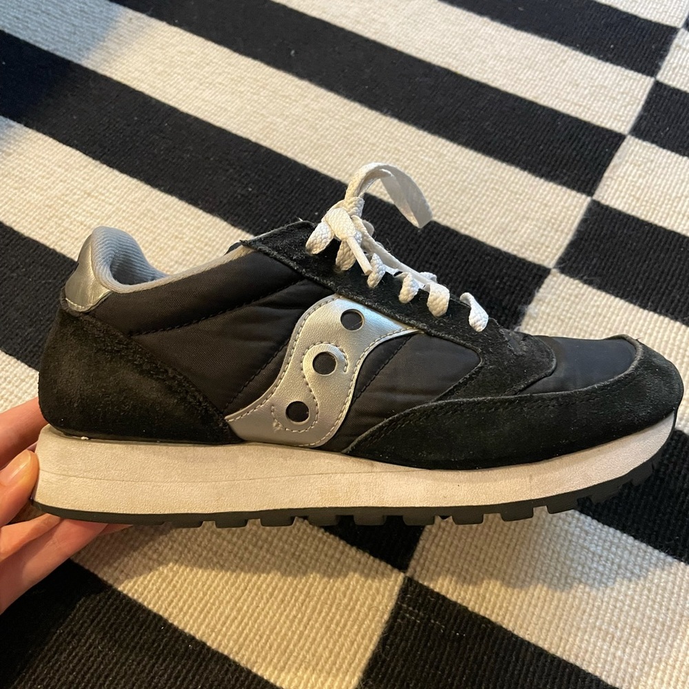 EUC Jazz Saucony 🎷🖤